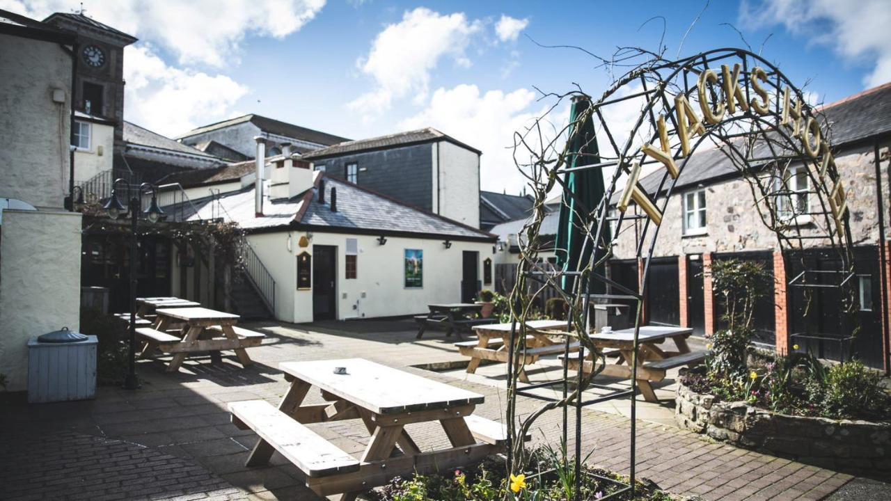 Tyacks Hotel Camborne Exteriör bild